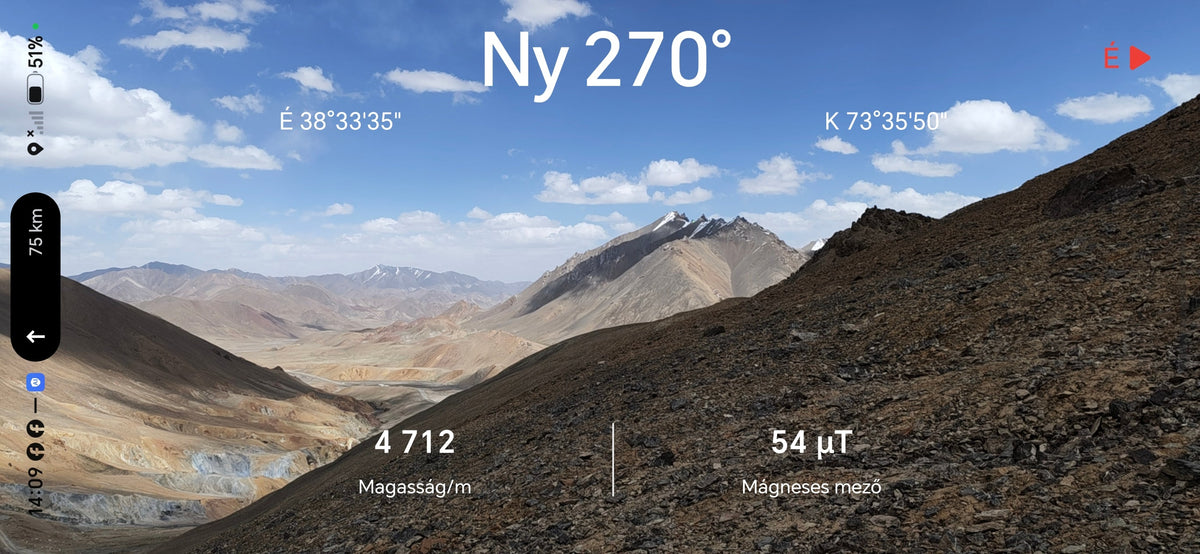 Honor Compass panorámakép a saját Ak-Baital-magaslatunkon, 4712 méteren.